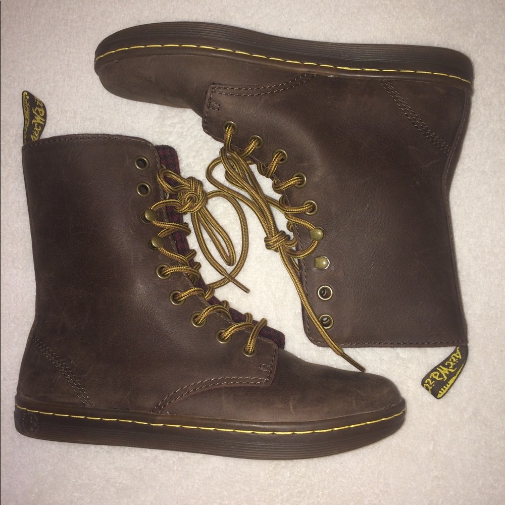 Dr Marten Brown boots